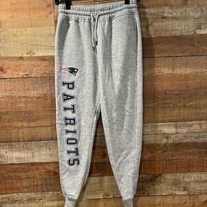 New England Patriots joggers men's small
